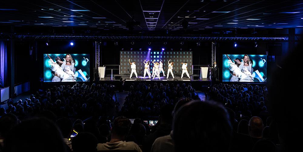 show visuel soirée entreprise show visuel soirée entreprise