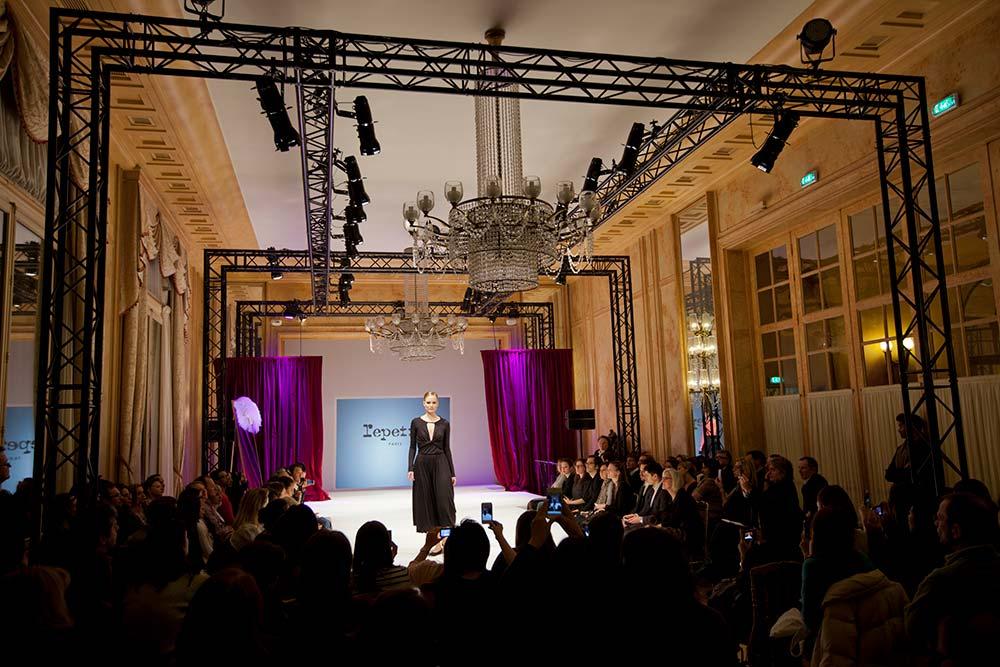mannequin catwalk defile de mode