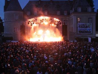 Oragnisation d'un concert de Patrick Bruel en extérieur autour d'un château