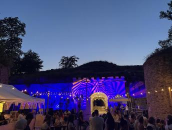 Soirée cinéma en plein air : transformer un site patrimonial en lieu de vie