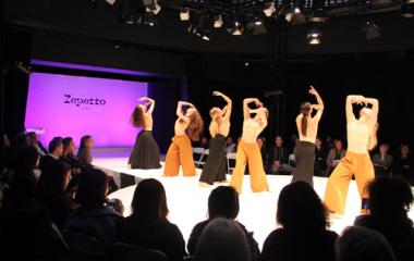 Lancaster Paris défilé de mode Duo Musical