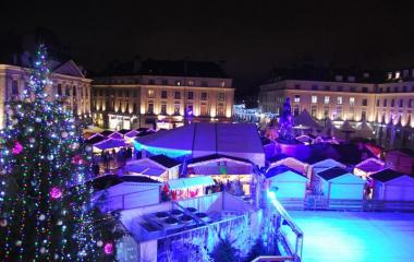 Marché de Noël Orléans - Vue aérienne village de noël