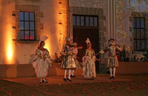 Soirée de gala avec spectacle sur la thématique Château de Versailles