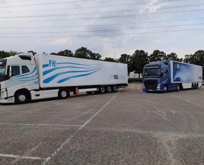 Création d'un habillage véhicule pour le lancement de 2 nouveaux camions