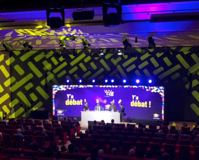 Transformation d'un auditorium pour une remise des prix